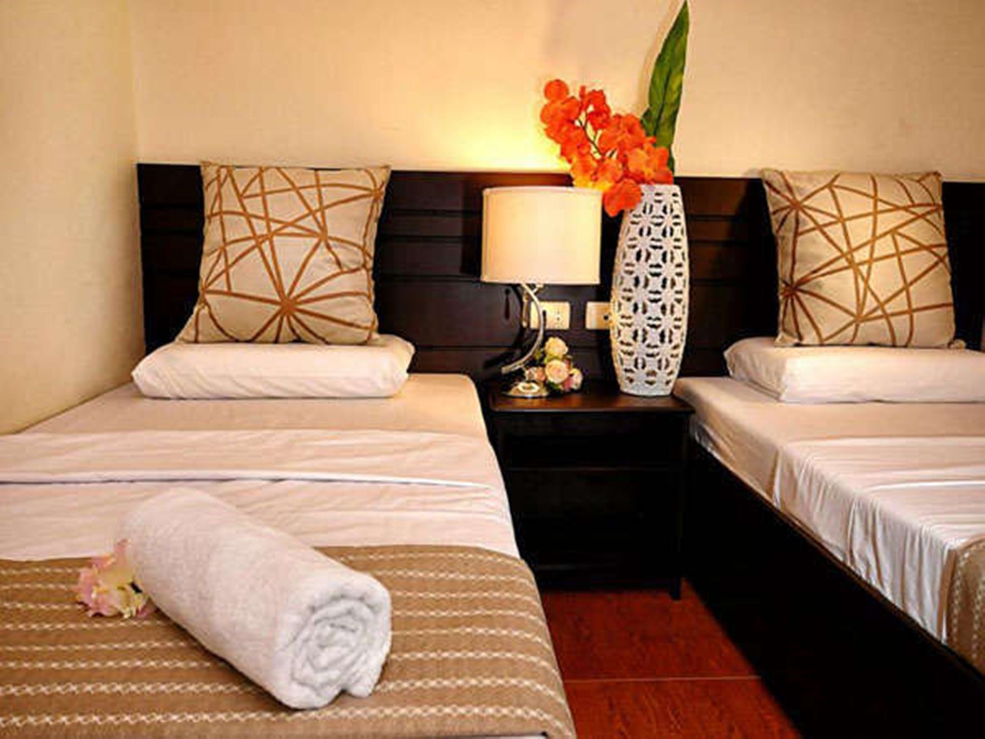 Reddoorz Near Victoria Mall Davao City Eksteriør bilde