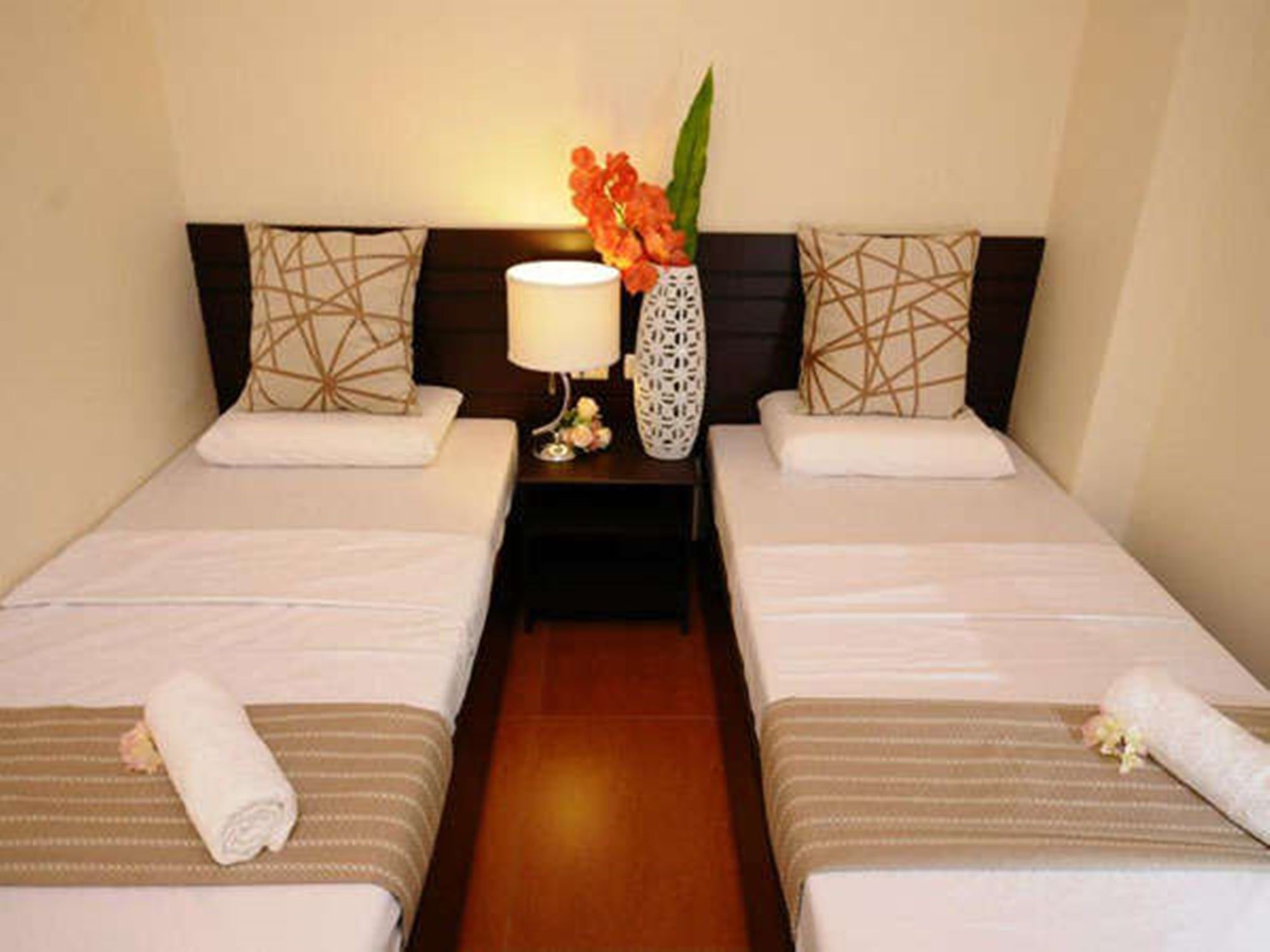Reddoorz Near Victoria Mall Davao City Eksteriør bilde