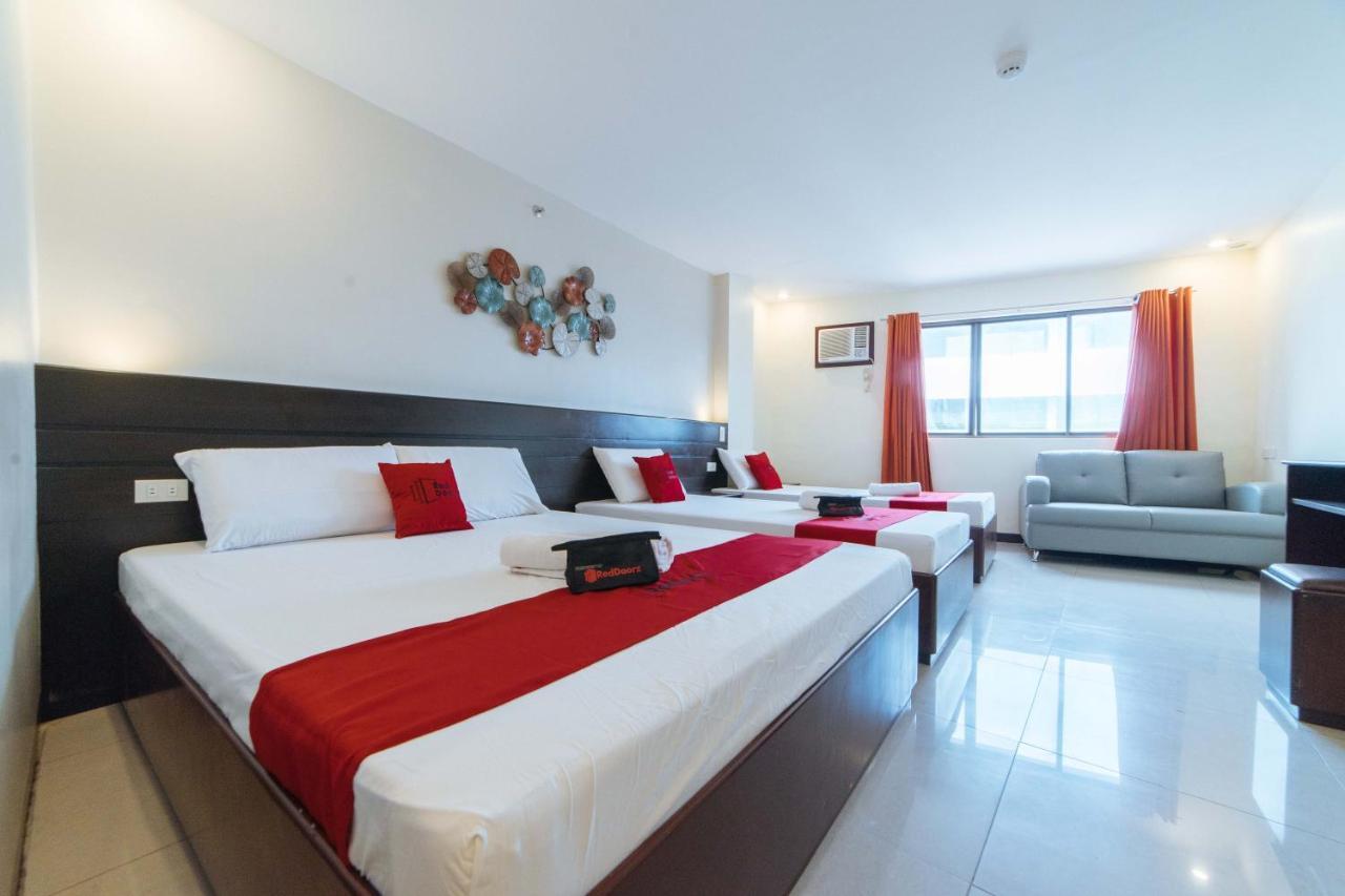 Reddoorz Near Victoria Mall Davao City Eksteriør bilde