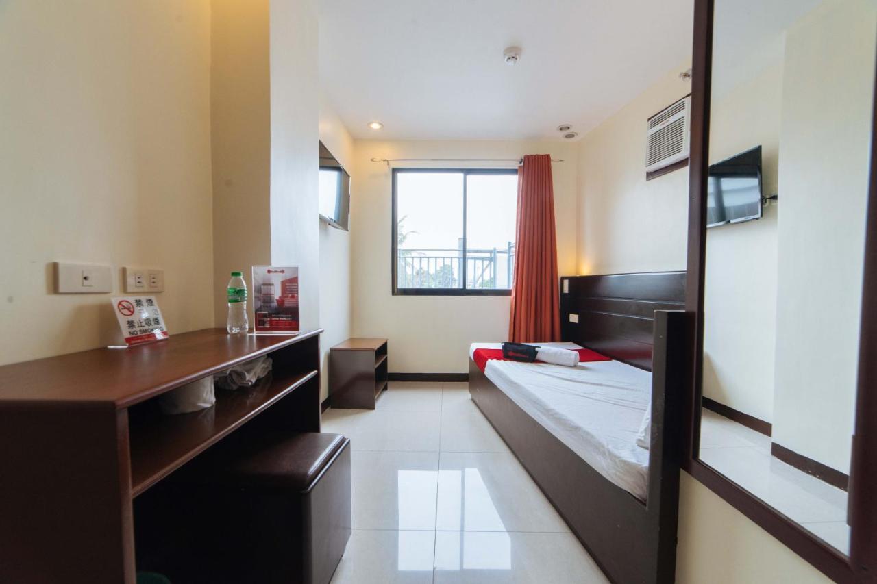 Reddoorz Near Victoria Mall Davao City Eksteriør bilde