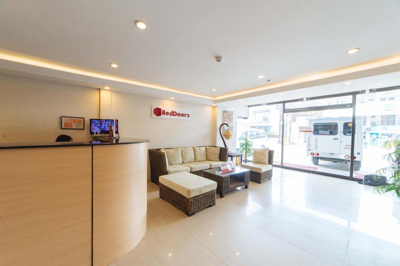 Reddoorz Near Victoria Mall Davao City Eksteriør bilde